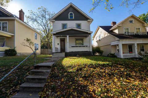 Tiny photo for 217 E Oakland Avenue, Columbus, OH 43201 (MLS # 225040231)