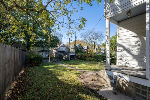 Tiny photo for 217 E Oakland Avenue, Columbus, OH 43201 (MLS # 225040231)