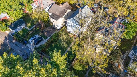 Tiny photo for 217 E Oakland Avenue, Columbus, OH 43201 (MLS # 225040231)