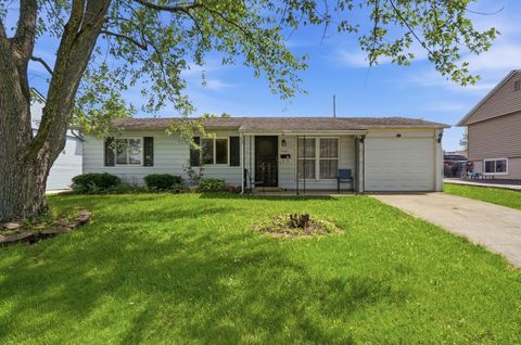 Photo of 4681 Henley Avenue, Columbus, OH 43228 (MLS # 226018447)