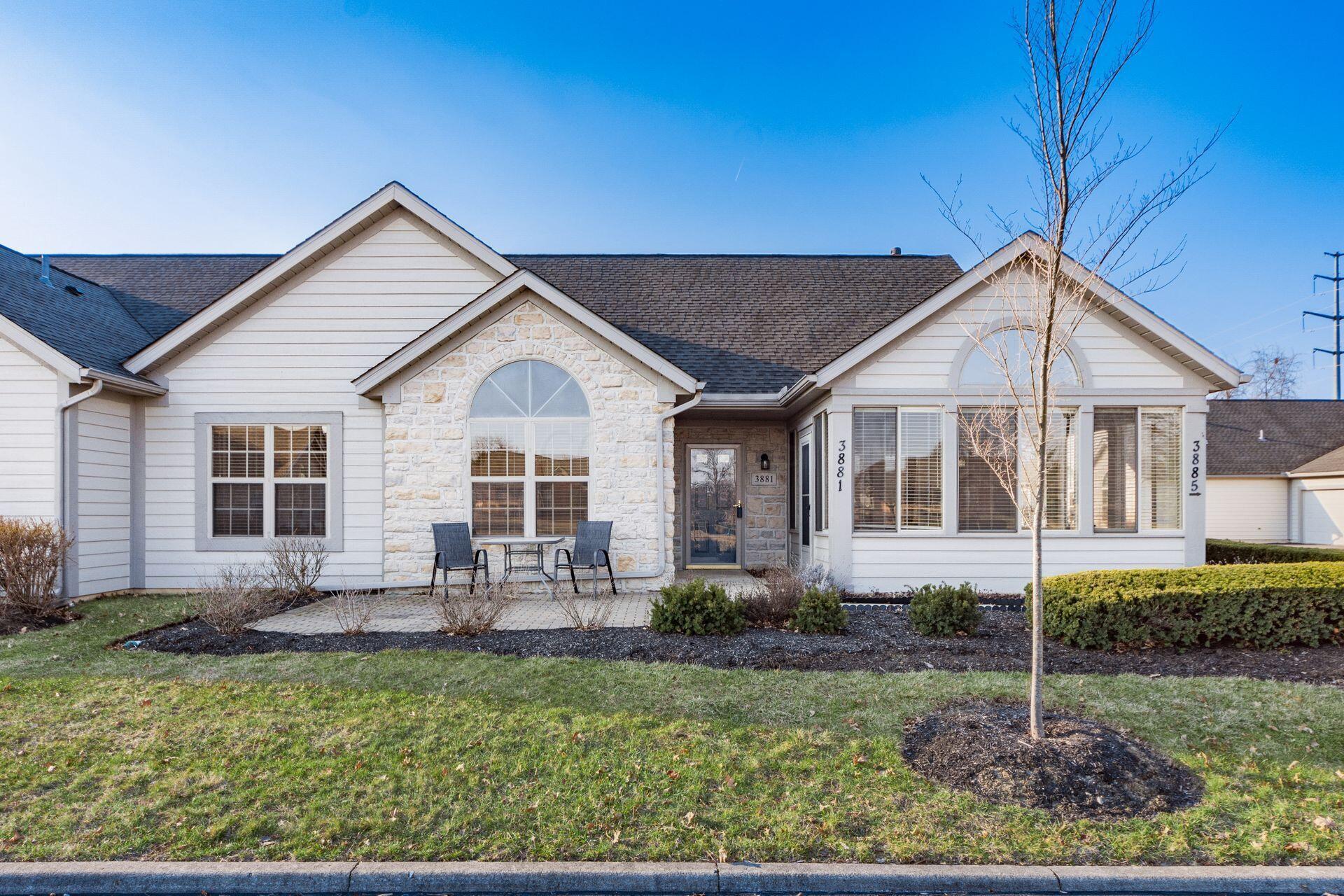 3881 Orchard Way, Powell, Ohio image 1