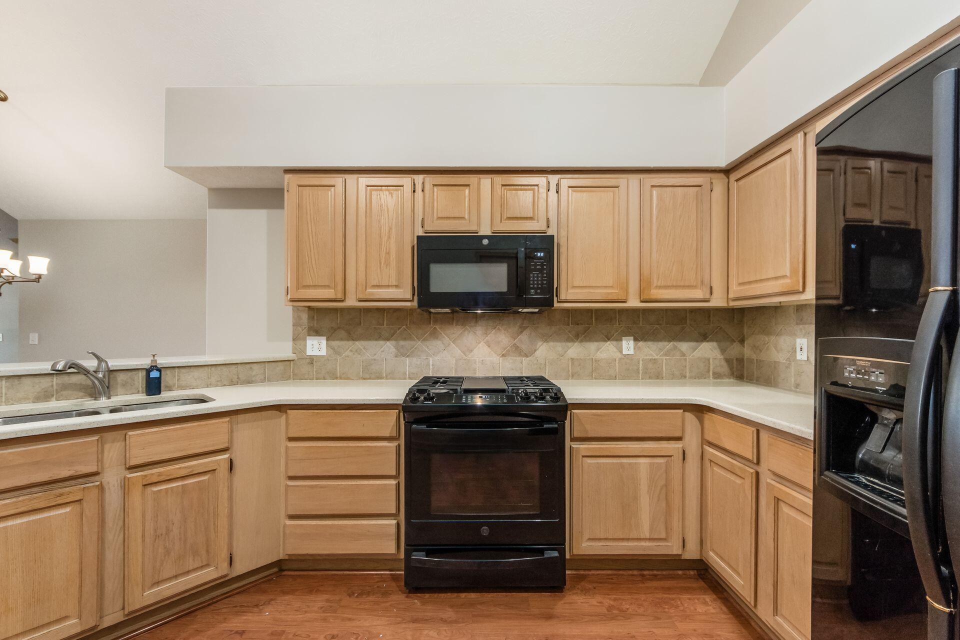 3881 Orchard Way, Powell, Ohio image 13