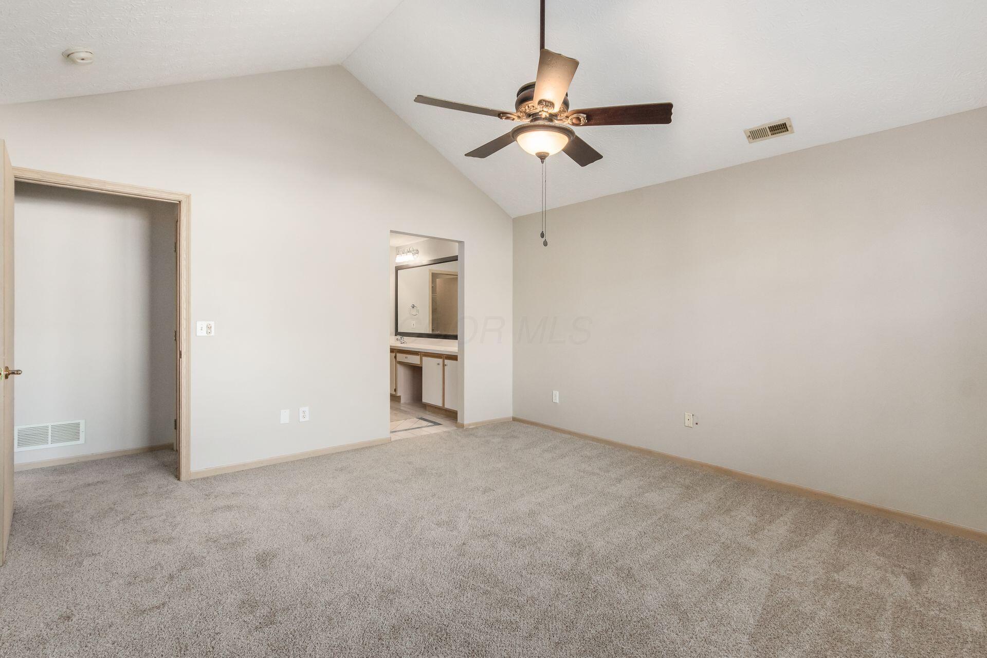 3881 Orchard Way, Powell, Ohio image 16