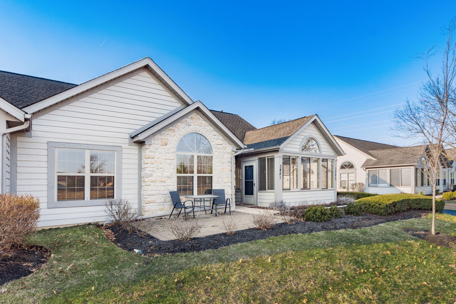 3881 Orchard Way, Powell, Ohio image 3