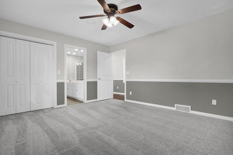 Tiny photo for 20 Waterford Court, Granville, OH 43023 (MLS # 226003044)