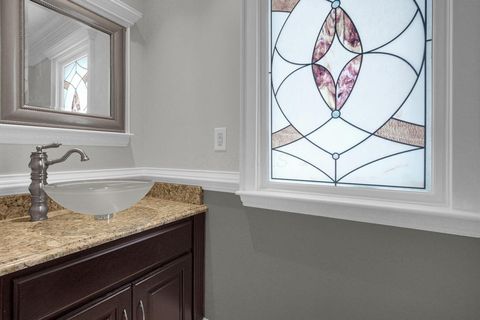 Tiny photo for 20 Waterford Court, Granville, OH 43023 (MLS # 226003044)