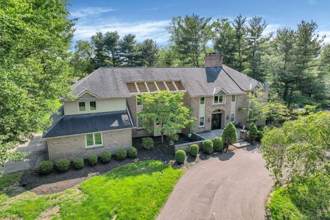 Tiny photo for 20 Waterford Court, Granville, OH 43023 (MLS # 226003044)