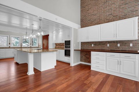 Tiny photo for 20 Waterford Court, Granville, OH 43023 (MLS # 226003044)