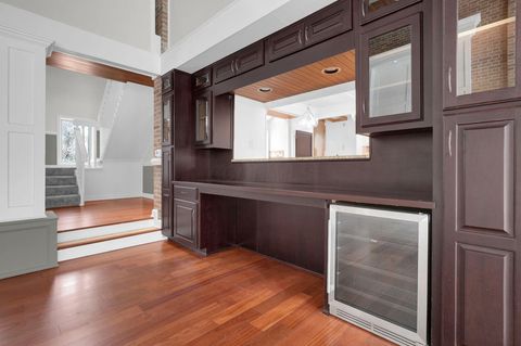 Tiny photo for 20 Waterford Court, Granville, OH 43023 (MLS # 226003044)