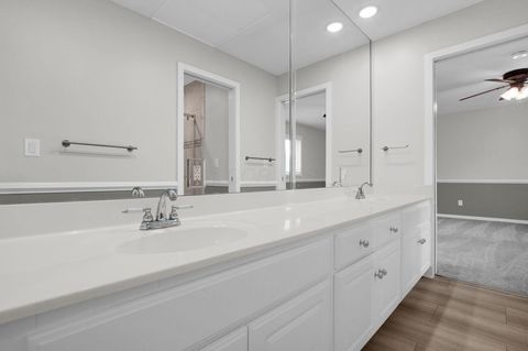 Tiny photo for 20 Waterford Court, Granville, OH 43023 (MLS # 226003044)