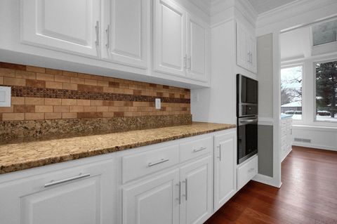 Tiny photo for 20 Waterford Court, Granville, OH 43023 (MLS # 226003044)