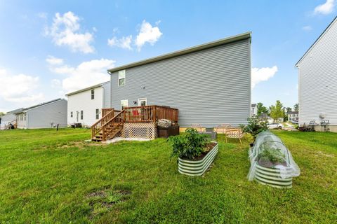 Tiny photo for 197 Chesapeake Circle, Springfield, OH 45505 (MLS # 225039652)