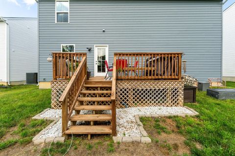 Tiny photo for 197 Chesapeake Circle, Springfield, OH 45505 (MLS # 225039652)