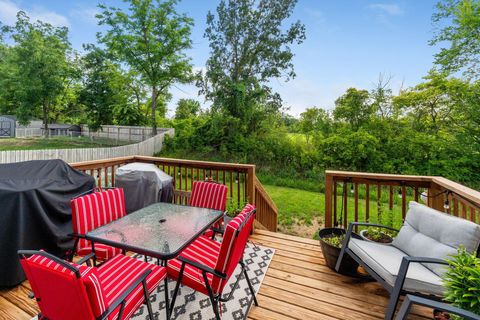 Tiny photo for 197 Chesapeake Circle, Springfield, OH 45505 (MLS # 225039652)