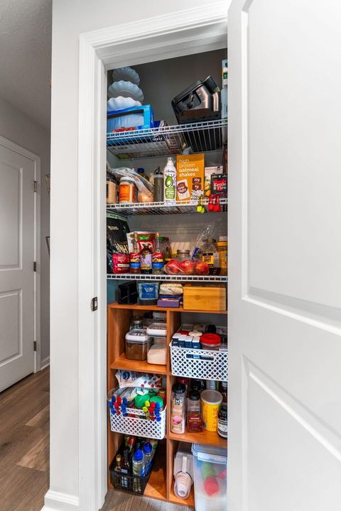 Tiny photo for 197 Chesapeake Circle, Springfield, OH 45505 (MLS # 225039652)