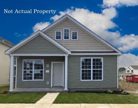 Photo of 1960 Jamesburg Street, Newark, OH 43055 (MLS # 225043650)