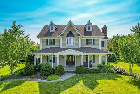 Photo of 6790 NE Plain City Geo Road, Plain City, OH 43064 (MLS # 225021154)