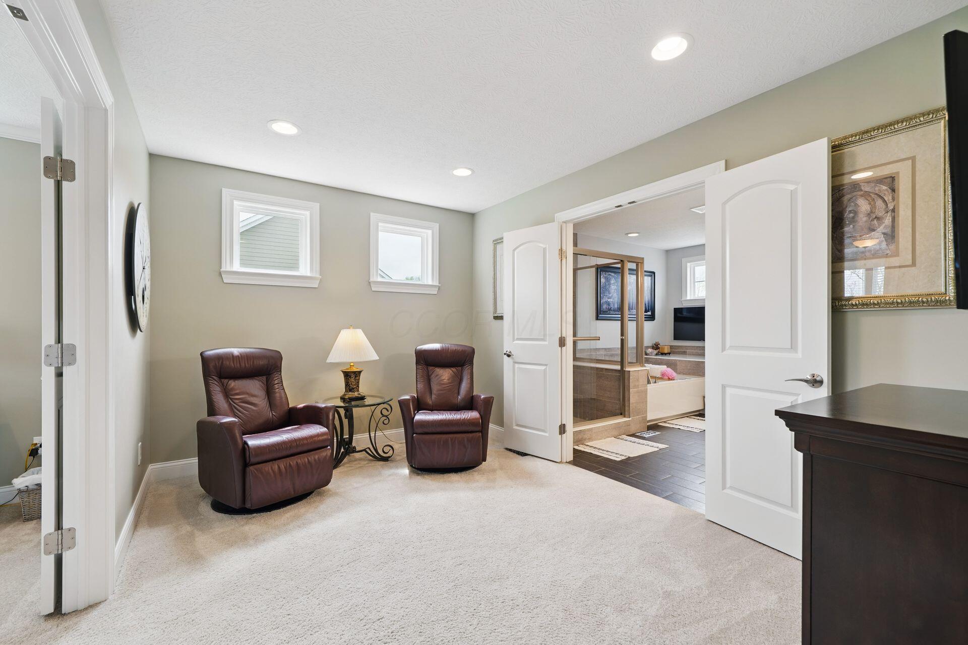 1109 Brookside Court, Galena, Ohio image 39