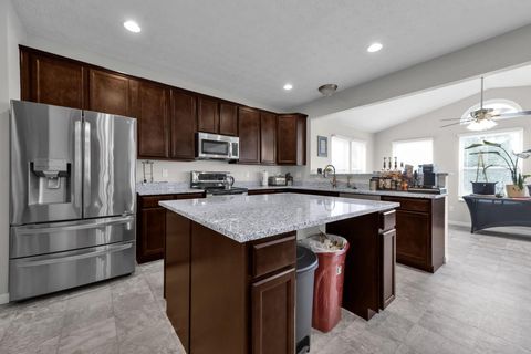 Tiny photo for 168 Edmonds Drive, Commercial Point, OH 43116 (MLS # 226014458)