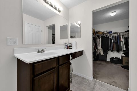 Tiny photo for 168 Edmonds Drive, Commercial Point, OH 43116 (MLS # 226014458)