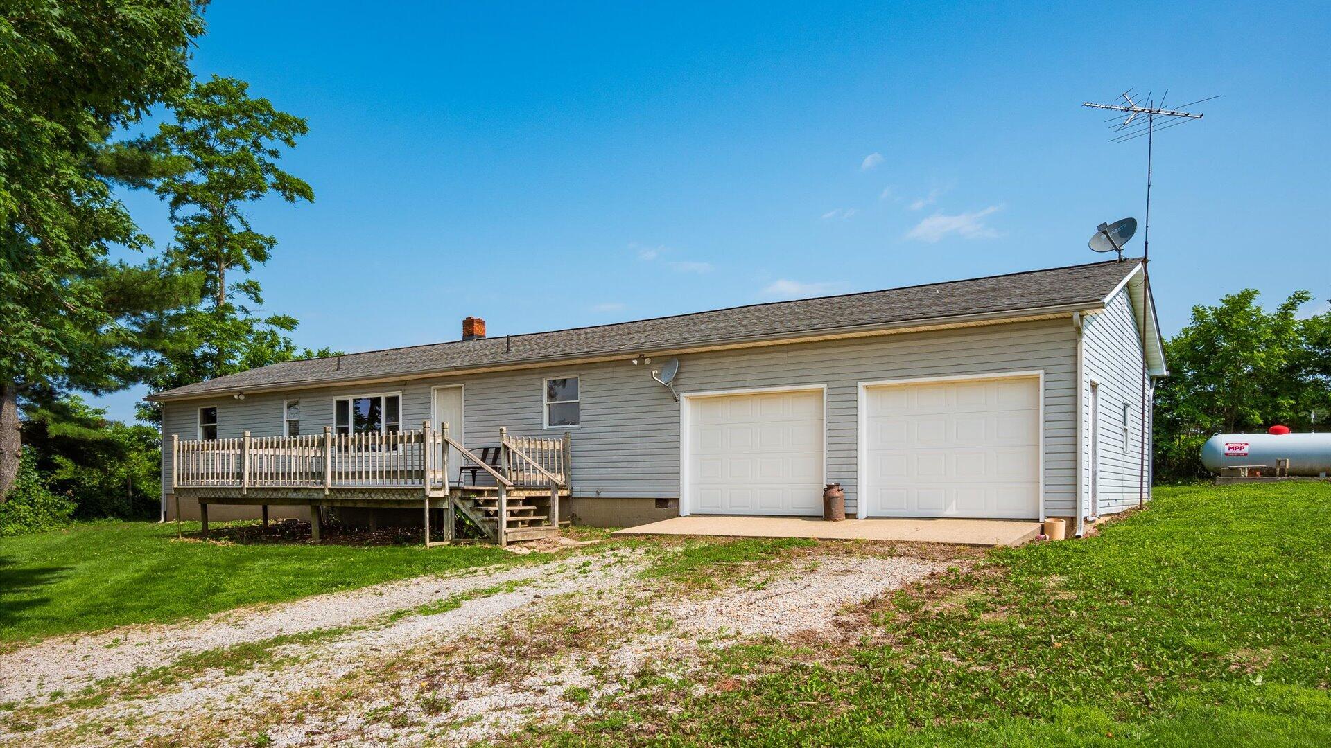 10625 Ridenour Road, Thornville, Ohio image 2