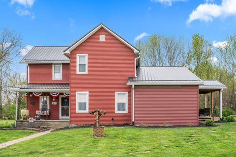 Photo of 19693 Justus Road, Williamsport, OH 43164 (MLS # 226011950)