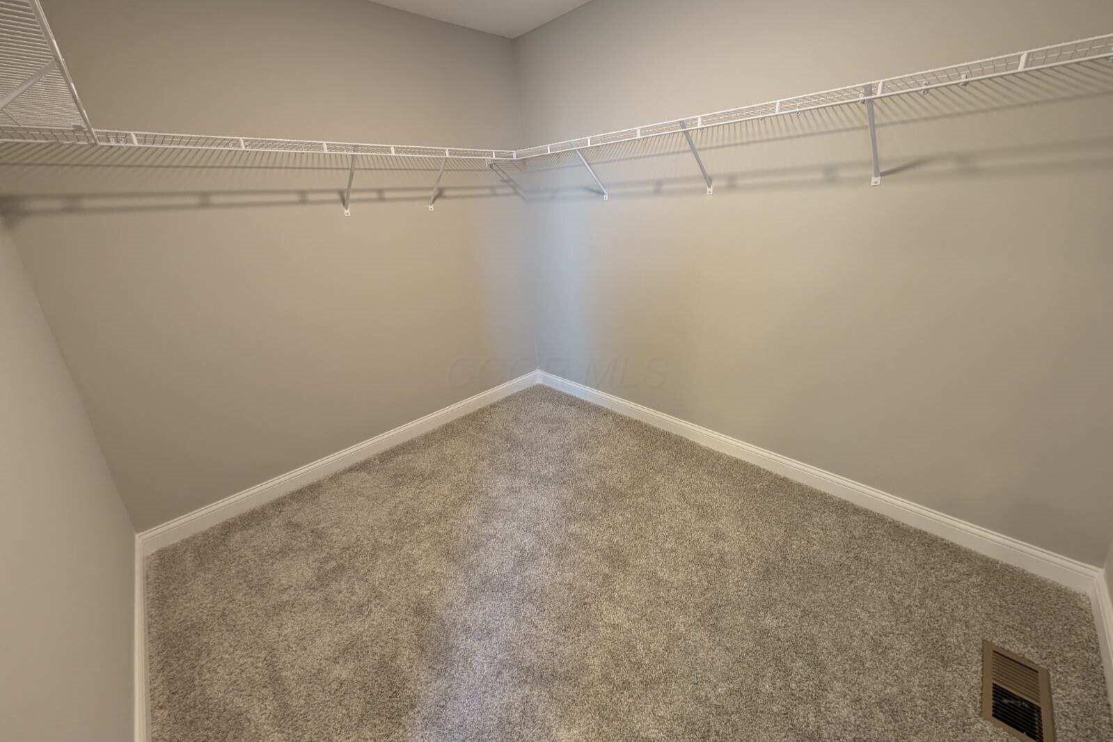 3075 Patricia Ann Way, Delaware, Ohio image 27