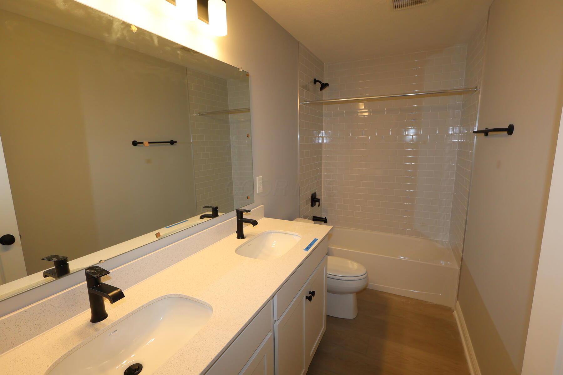3075 Patricia Ann Way, Delaware, Ohio image 30