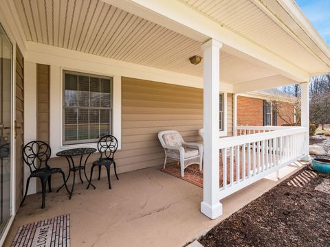 Photo of 6623 Henschen Circle, Westerville, OH 43082 (MLS # 226004974)