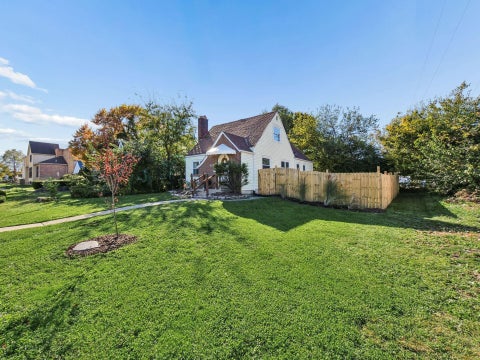 Tiny photo for 929 Bulen Avenue, Columbus, OH 43206 (MLS # 226039933)