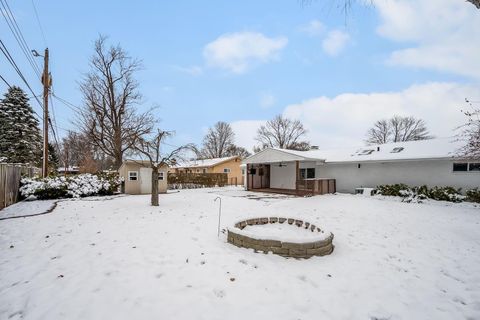 Tiny photo for 4271 Kenbury Place, Columbus, OH 43220 (MLS # 225045106)