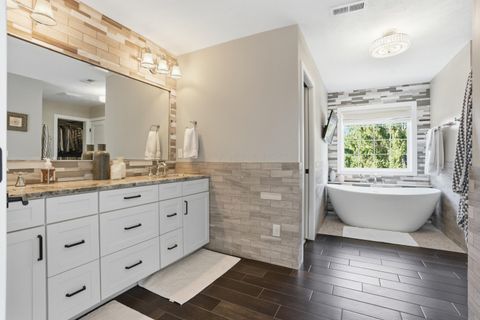 Tiny photo for 3085 Mccammon Chase Drive, Lewis Center, OH 43035 (MLS # 226005495)