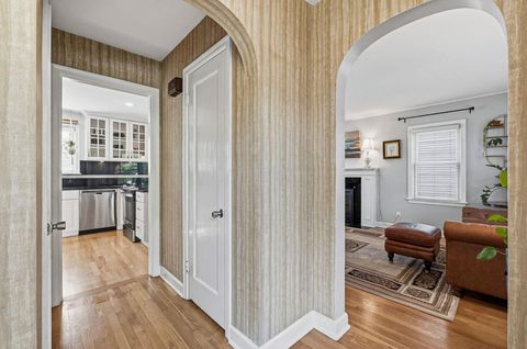 Tiny photo for 1224 Oxley Road, Grandview, OH 43212 (MLS # 226013616)