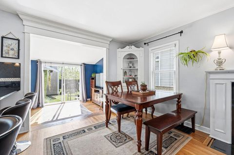 Tiny photo for 1224 Oxley Road, Grandview, OH 43212 (MLS # 226013616)