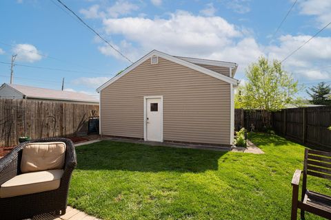 Tiny photo for 1224 Oxley Road, Grandview, OH 43212 (MLS # 226013616)