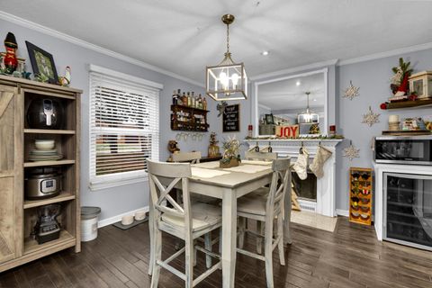 Tiny photo for 2800 Overview Court 2800B #2800B, Columbus, OH 43231 (MLS # 225045440)