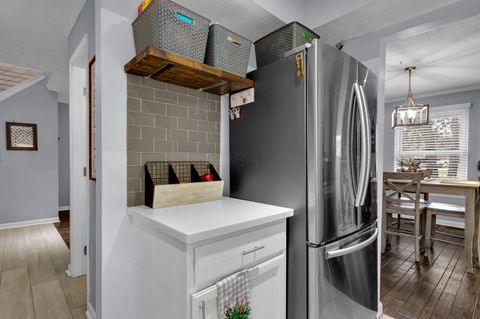 Tiny photo for 2800 Overview Court 2800B #2800B, Columbus, OH 43231 (MLS # 225045440)