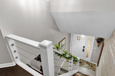 Tiny photo for 2800 Overview Court 2800B #2800B, Columbus, OH 43231 (MLS # 225045440)