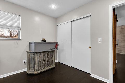 Tiny photo for 2800 Overview Court 2800B #2800B, Columbus, OH 43231 (MLS # 225045440)