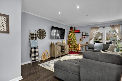 Tiny photo for 2800 Overview Court 2800B #2800B, Columbus, OH 43231 (MLS # 225045440)