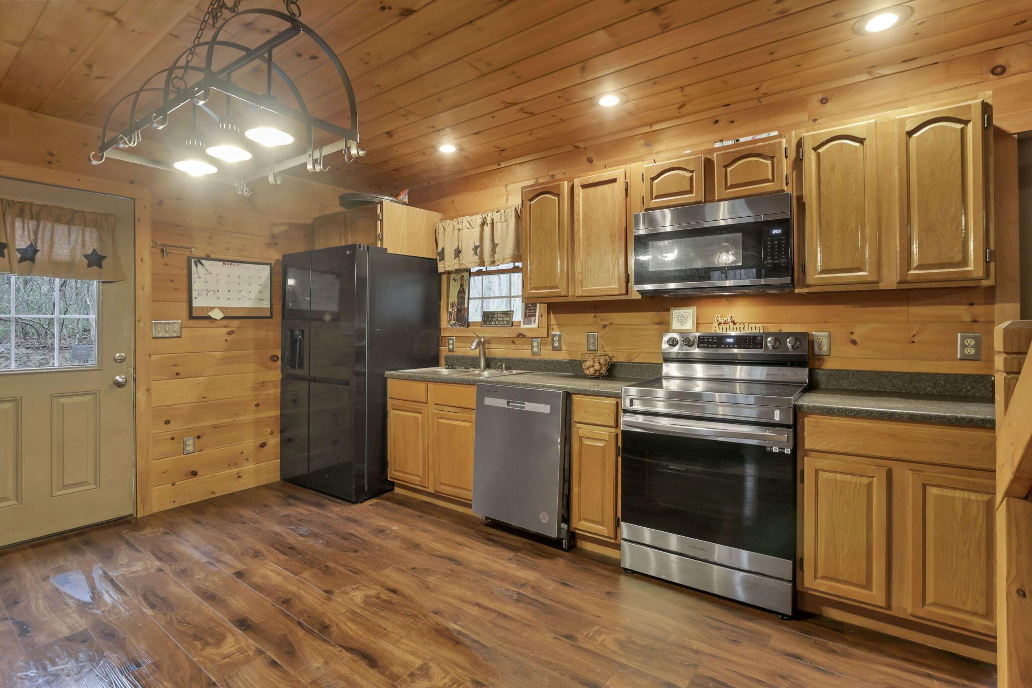 1335 Mingo Road, Chillicothe, Ohio image 14