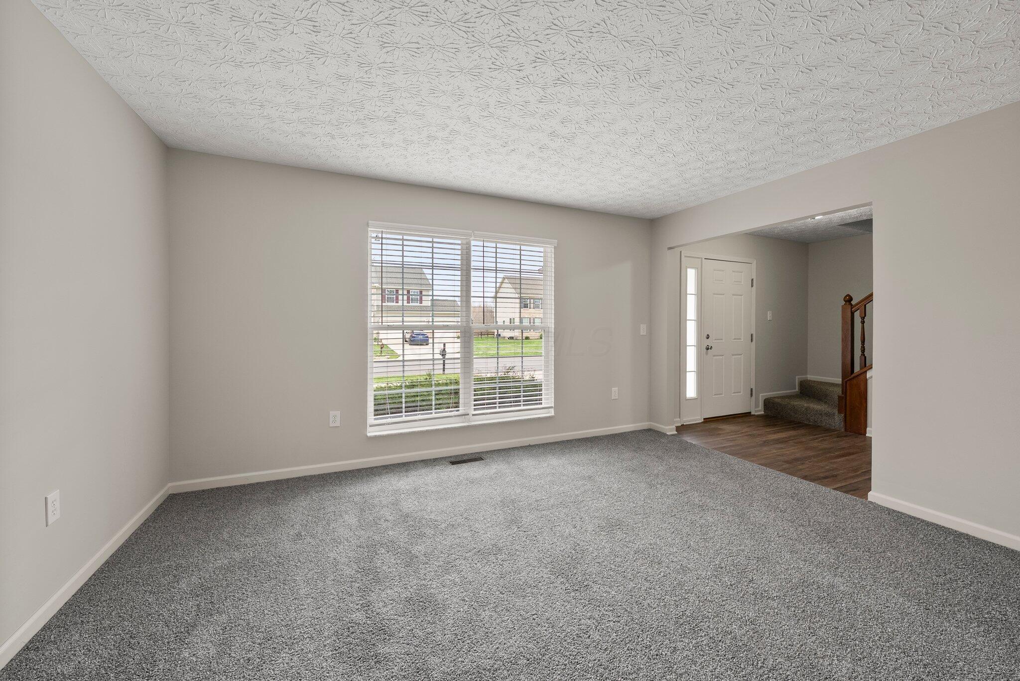 3024 Abbey Knoll Drive, Lewis Center, Ohio image 10