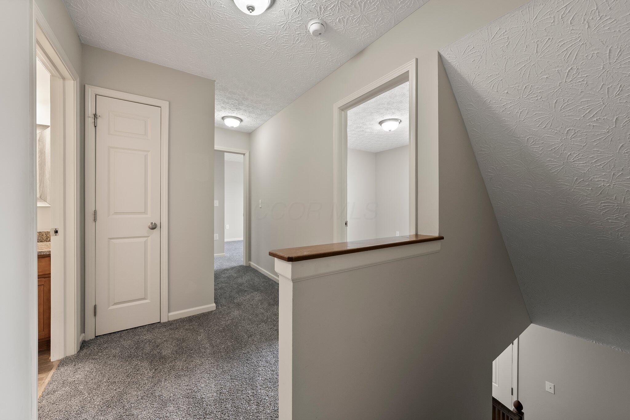 3024 Abbey Knoll Drive, Lewis Center, Ohio image 36