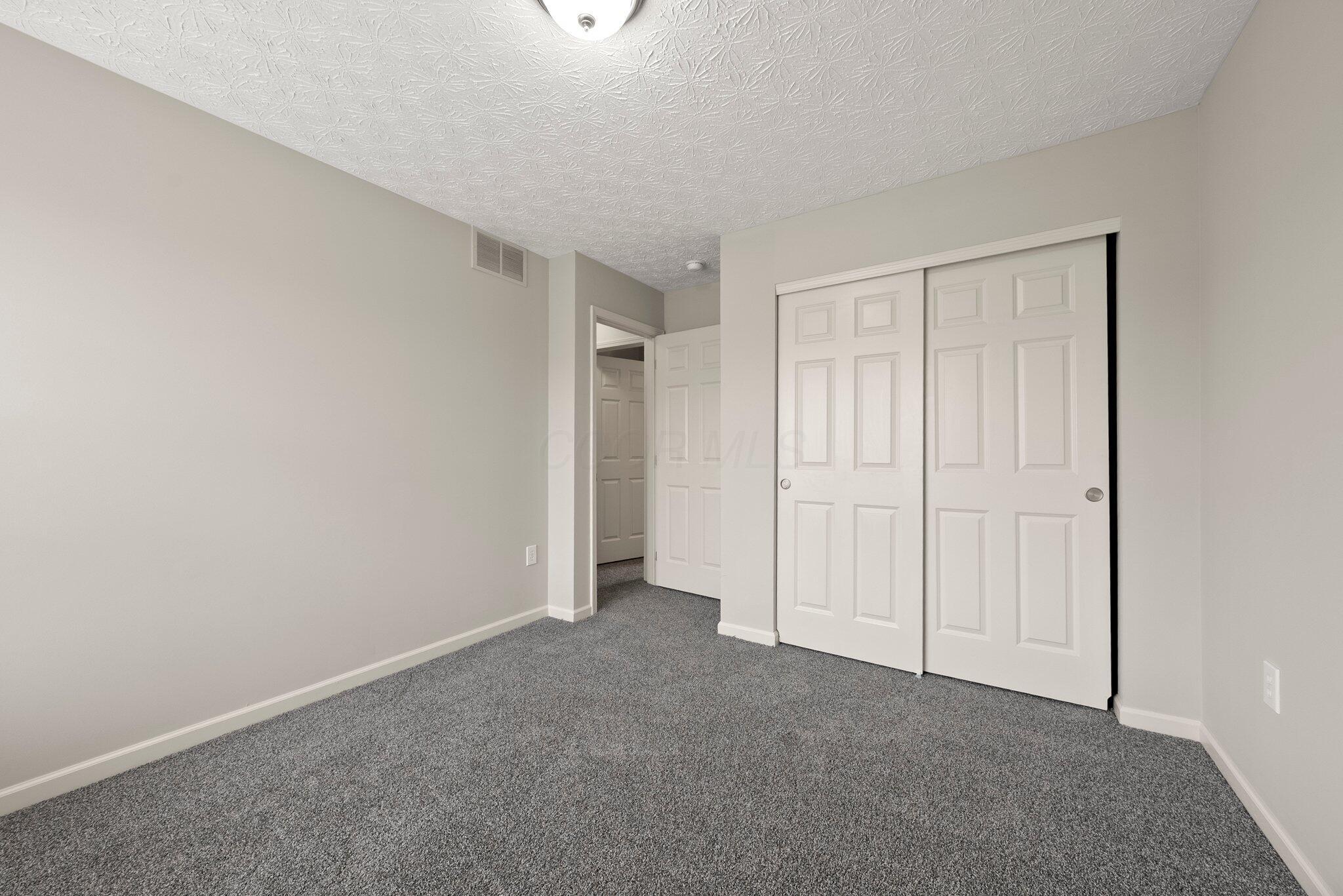 3024 Abbey Knoll Drive, Lewis Center, Ohio image 42