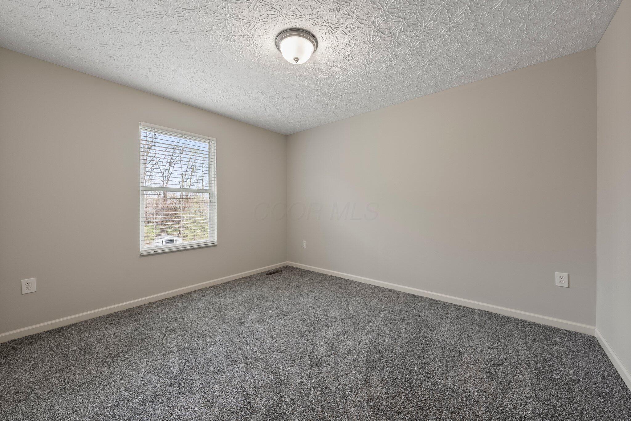 3024 Abbey Knoll Drive, Lewis Center, Ohio image 38