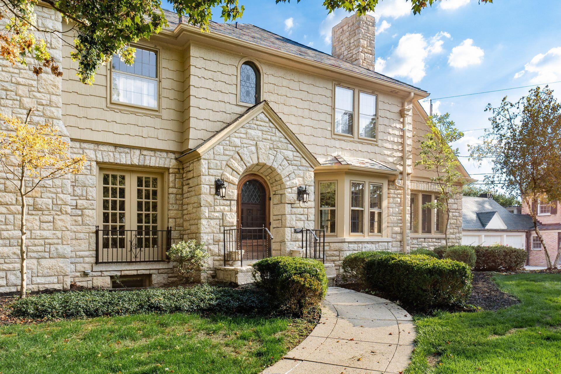 2165 S Parkway Drive