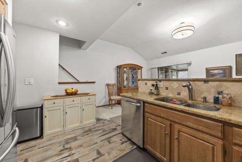 Tiny photo for 174 Cameron Ridge Drive, Columbus, OH 43235 (MLS # 226039351)
