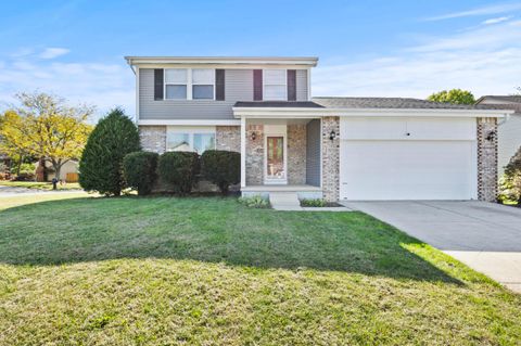 Photo of 7673 Harbour Town Drive, Pickerington, OH 43147 (MLS # 225038541)