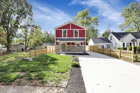 Tiny photo for 2625 Clybourne Road, Columbus, OH 43231 (MLS # 225037684)