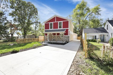 Tiny photo for 2625 Clybourne Road, Columbus, OH 43231 (MLS # 225037684)